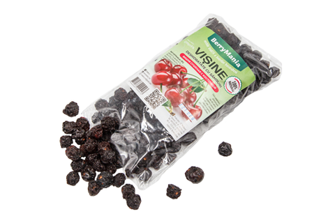Dried cherries with pits